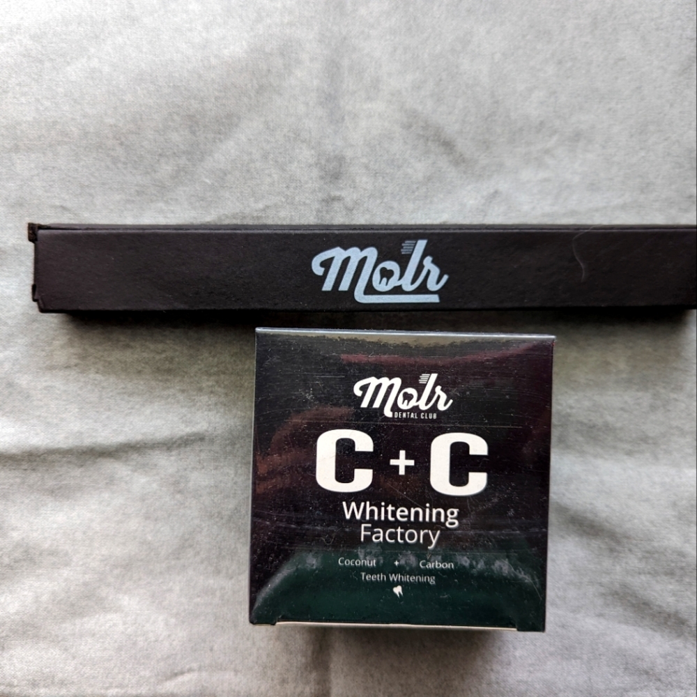 Molr Charcoal Teeth Whitening